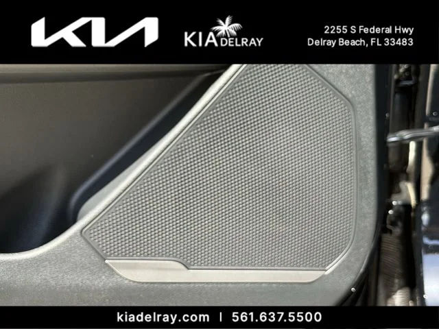 New 2027 Black Kia  image 17
