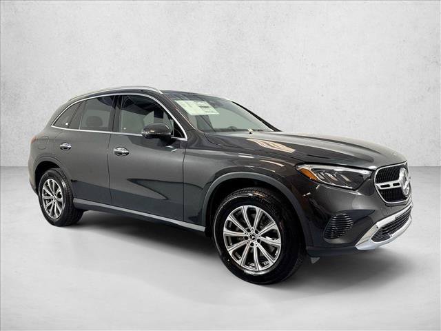 New 2026 Graphite Grey Metallic Mercedes-Benz GLC 300 image 33