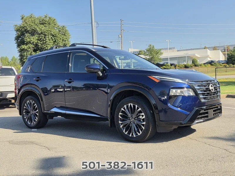 Used 2025 Deep Ocean Blue NISSAN AWD PLATINUM image 4