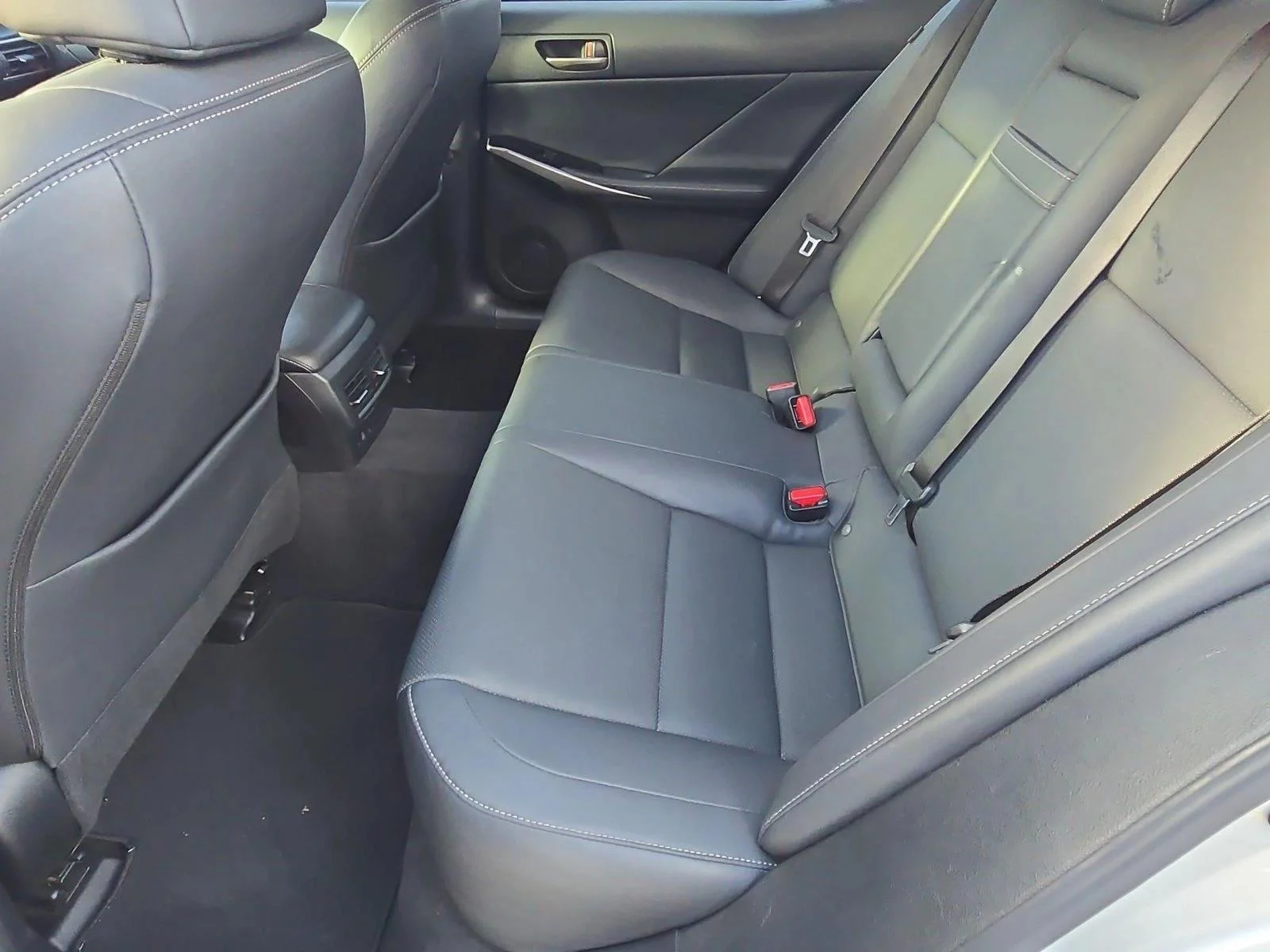 Certified Used 2019 Liquid Platinum Lexus IS 300 image 19