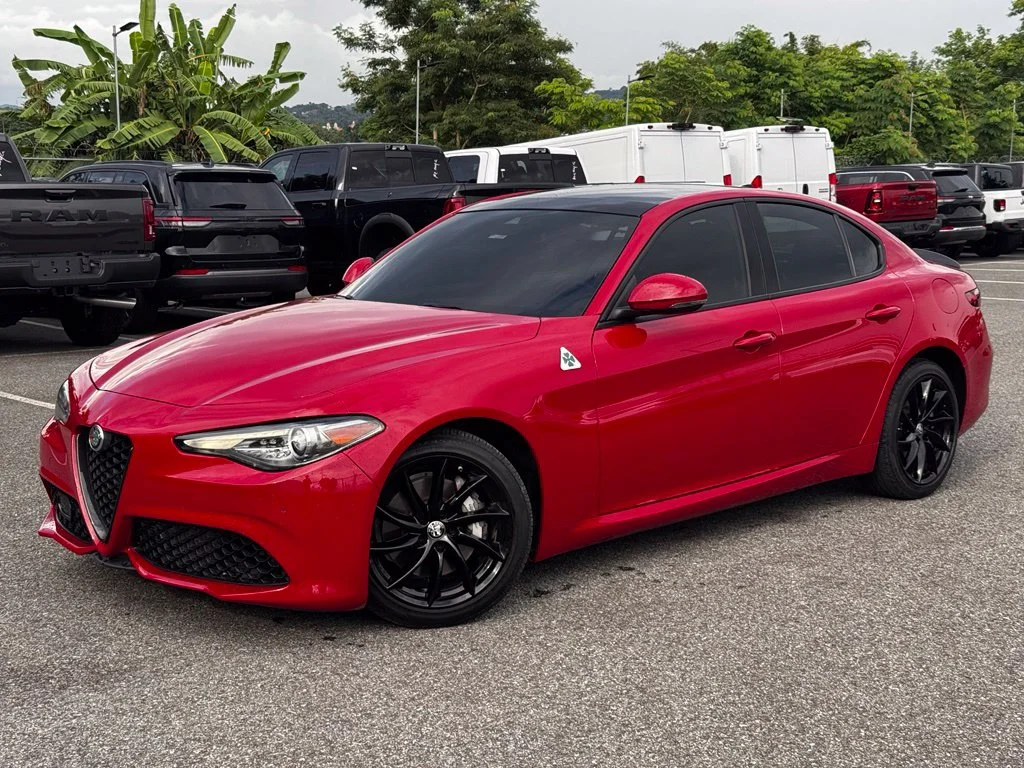 2022 Alfa Romeo Giulia