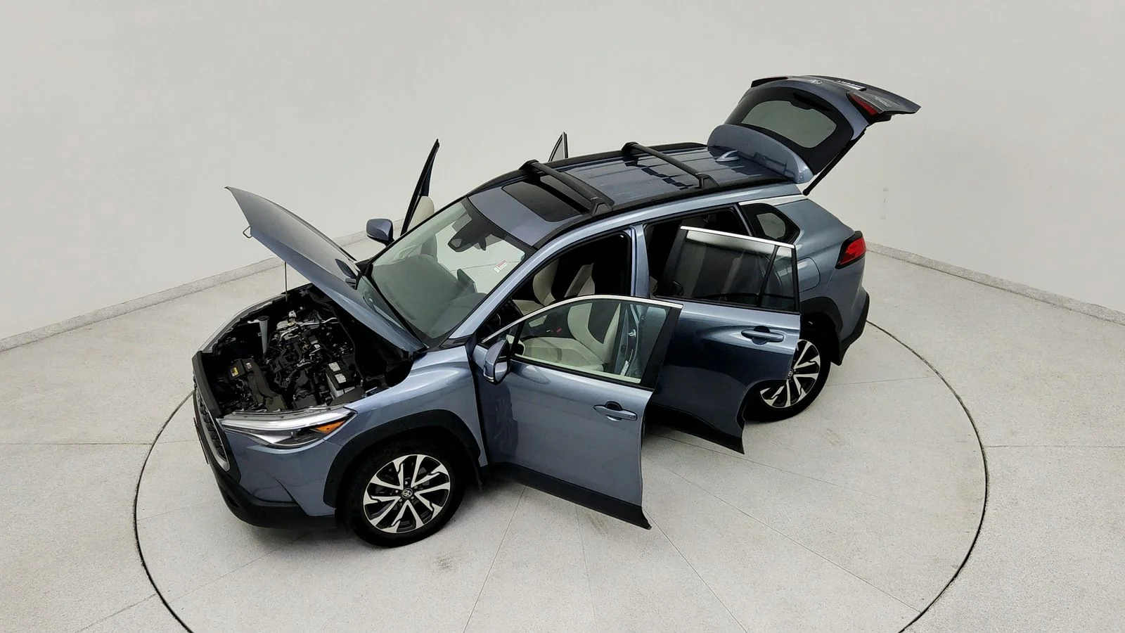 Used 2023  Toyota XLE image 22
