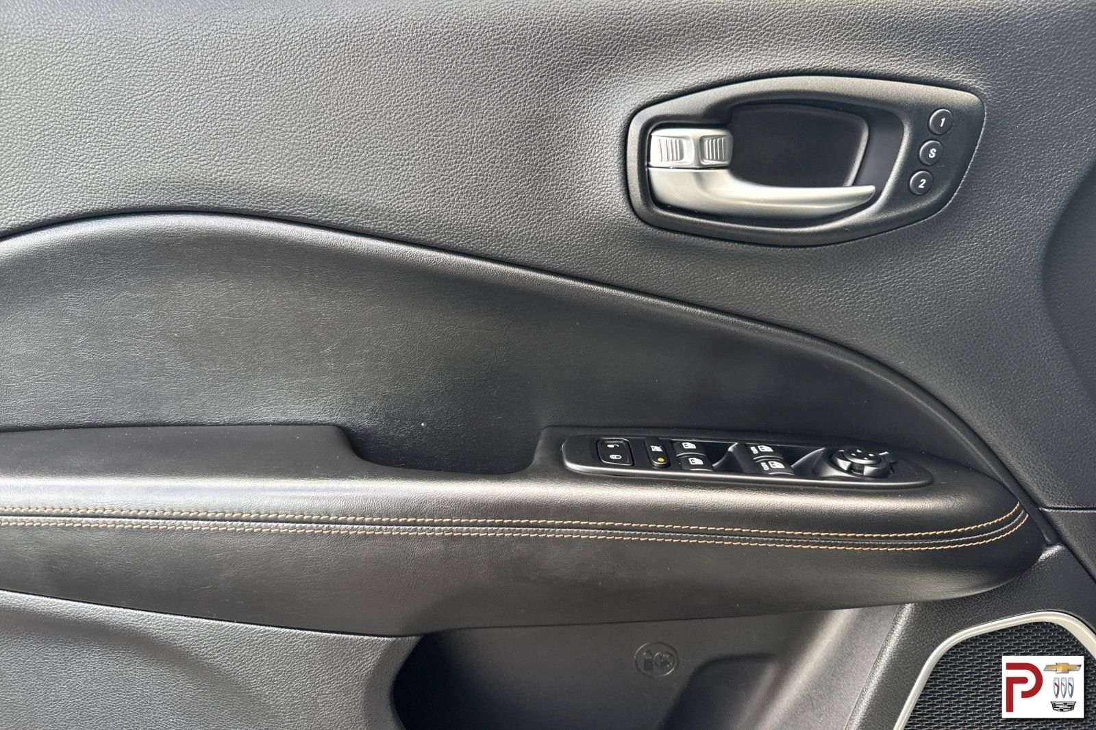 Used 2021 White Jeep Limited image 11