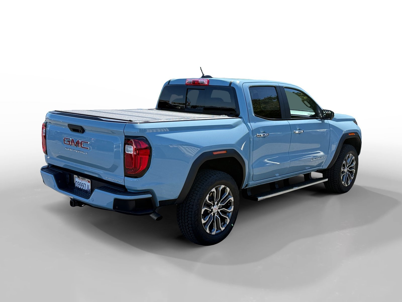 Used 2026 Glacier Metallic GMC Denali image 5