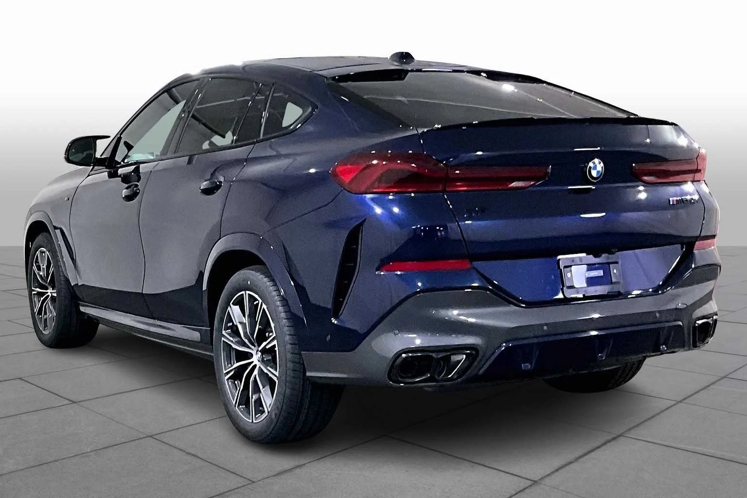 New 2026 Tanzanite Blue II Metallic BMW M60i image 3