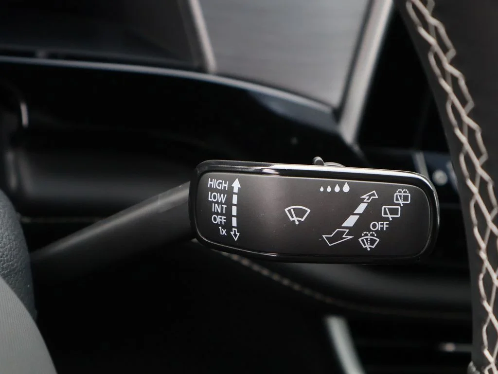 New 2026 Black Volkswagen 2.0T SE w/Technology image 30