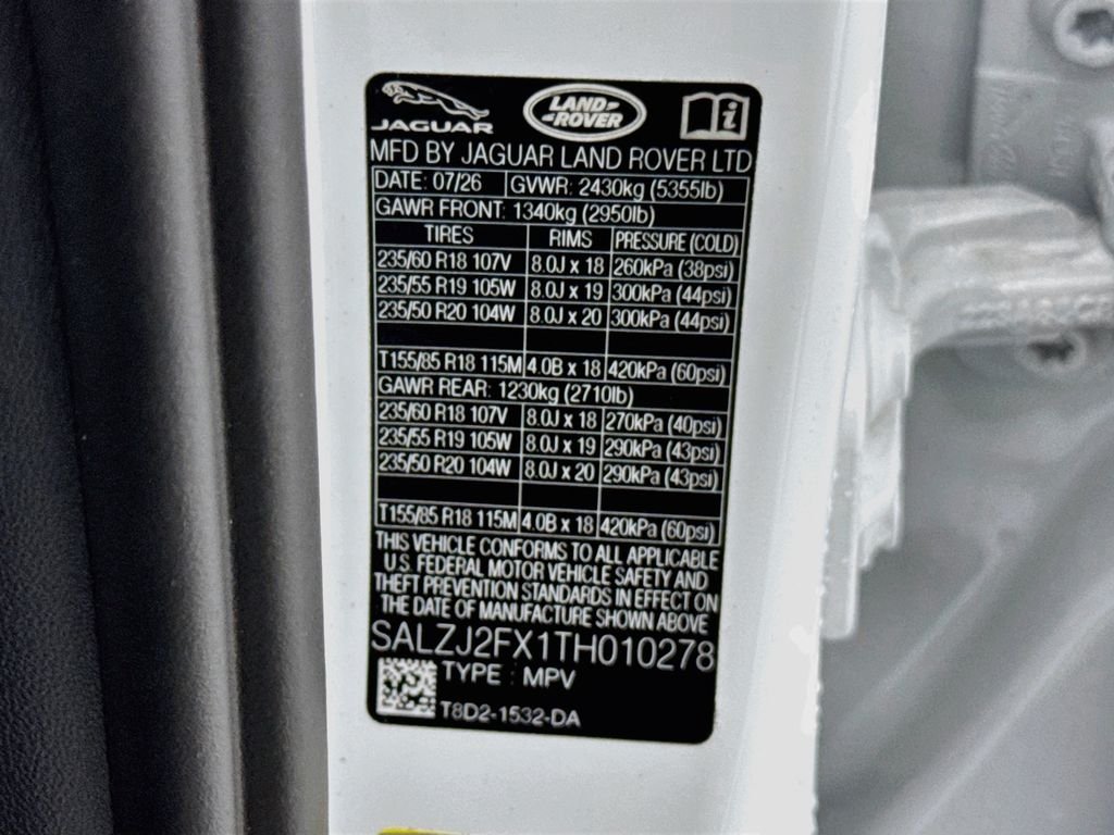 New 2026 Fuji White Land Rover Core S image 33