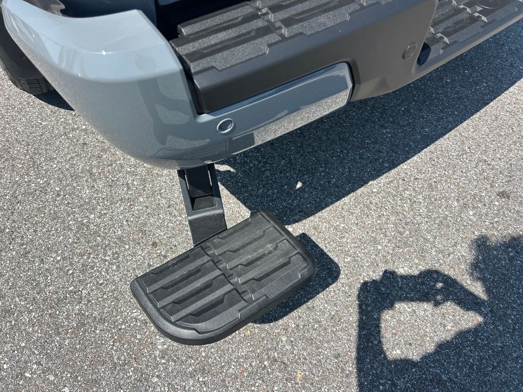 New 2026 Nissan Frontier SV 4D Crew Cab