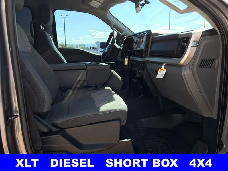 Used 2023 Carbonized Gray Metallic Ford XLT image 18