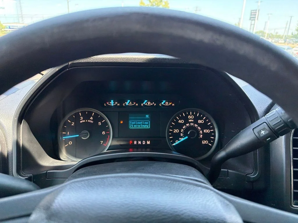 Used 2018 Gray Ford XLT image 18