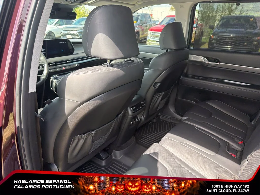 Used 2024  Hyundai SEL 8P image 23