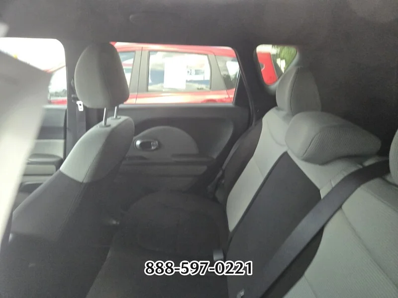 Used 2016 Clear White KIA BASE image 4