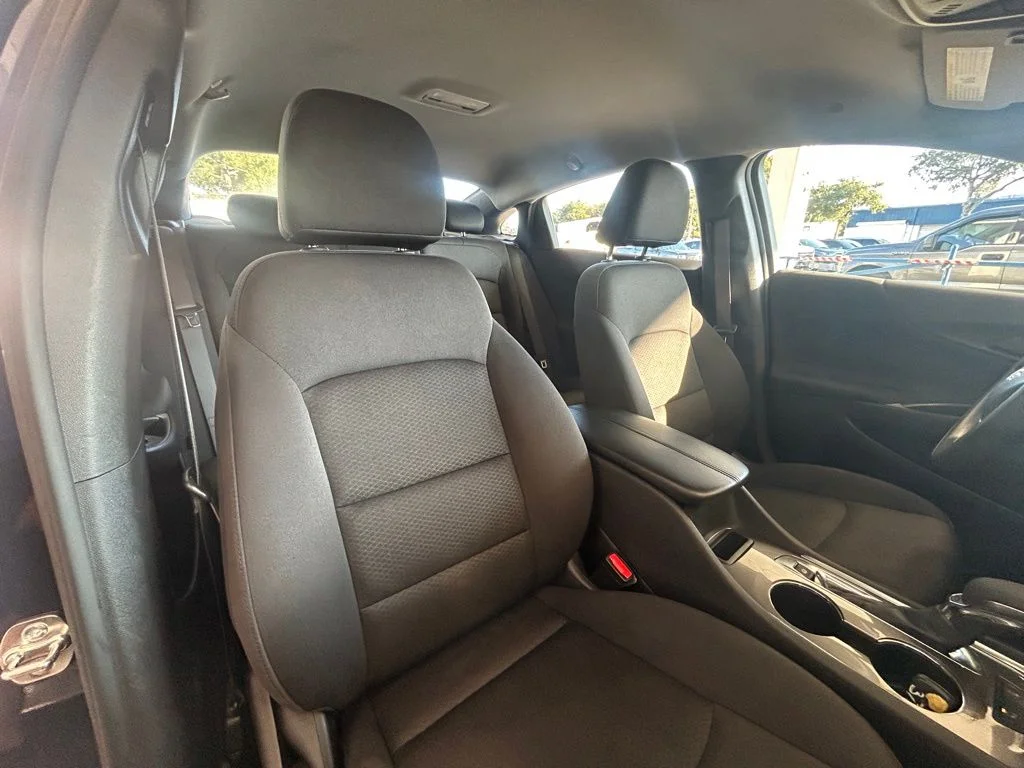 Used 2025 Black Chevrolet LT image 26