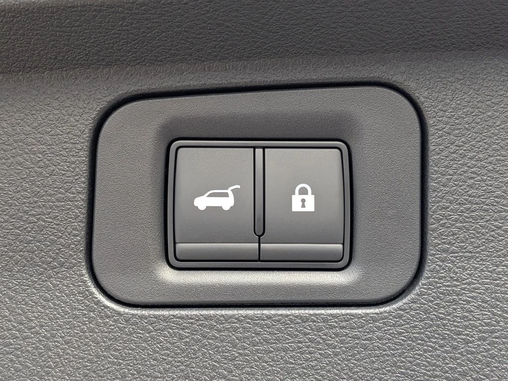 2026 Nissan Armada PRO-4X - Photo 13