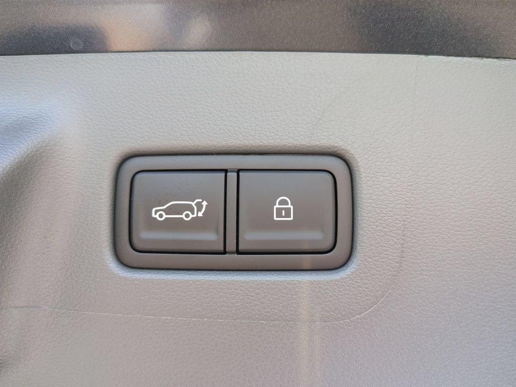 New 2027 Black Hyundai SEL FWD image 15