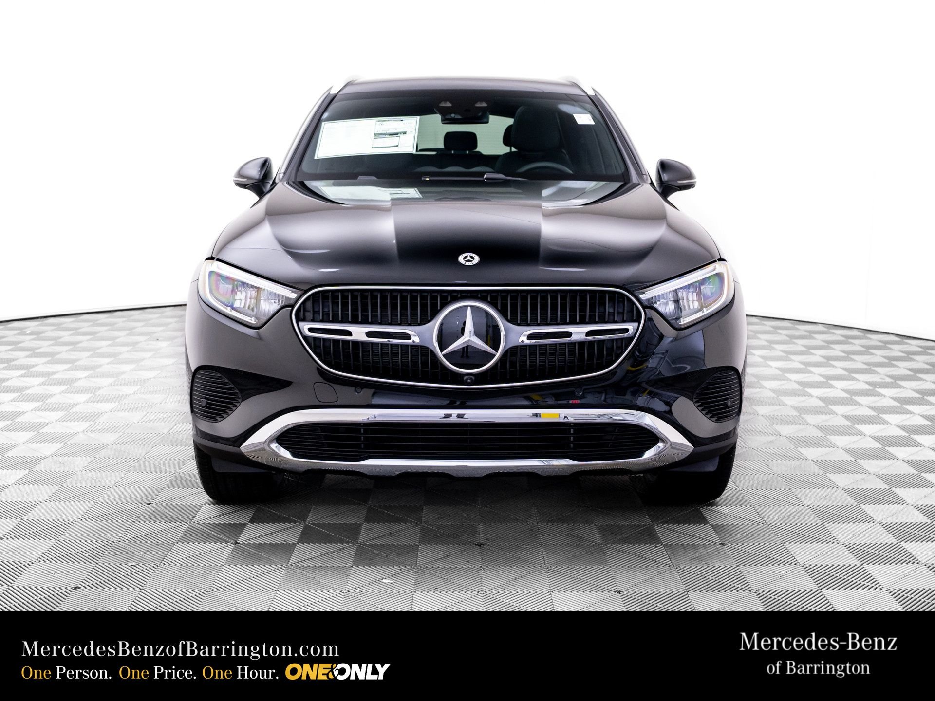 New 2026 Black Mercedes-Benz GLC 300 image 10