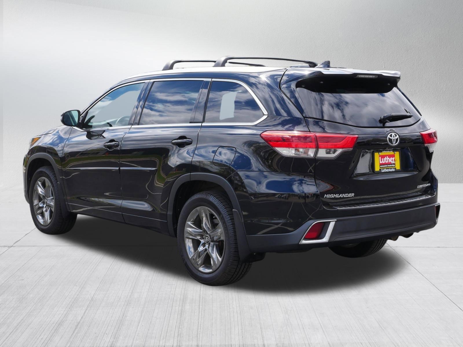 Used 2017 Midnight Black Metallic Toyota Limited Platinum image 5