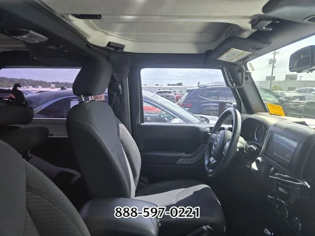 Used 2018 Gray Jeep Sport image 10