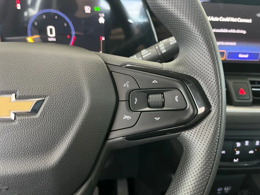 Used 2024 Red Chevrolet LS image 7