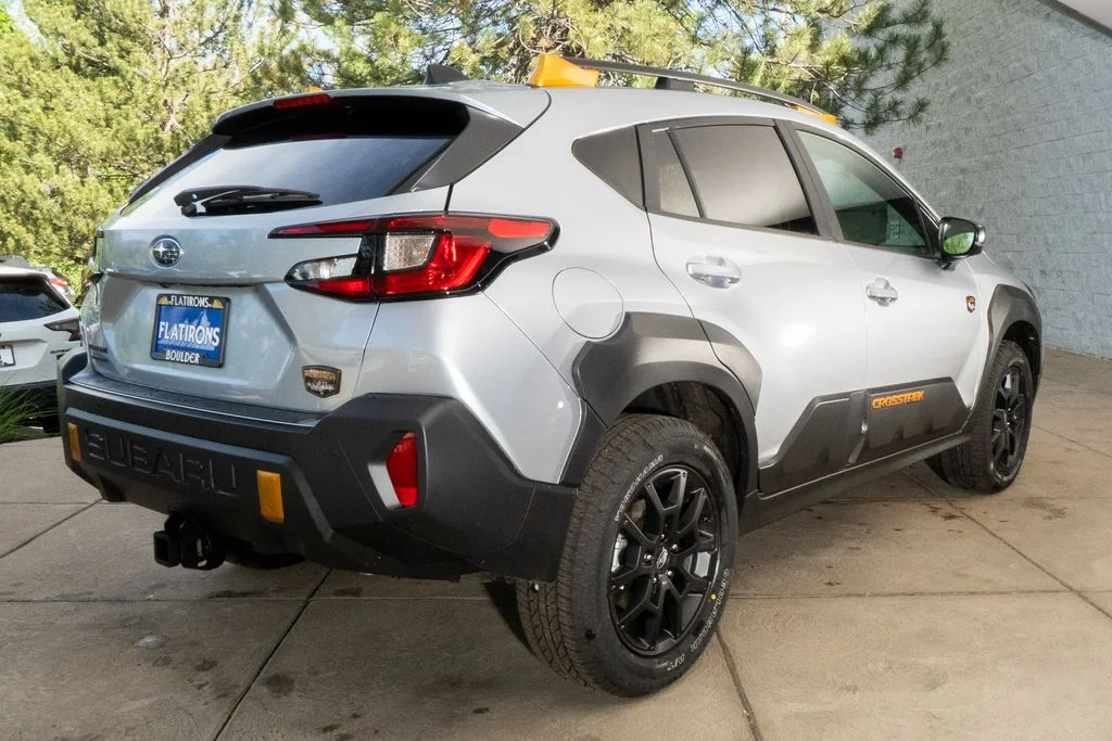 New 2026 ICE SILVER METALLIC Subaru Wilderness image 6