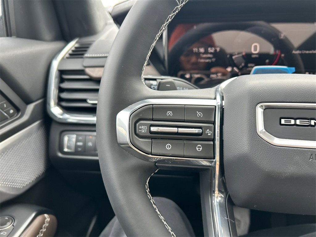 2026 GMC ACADIA - Image 18