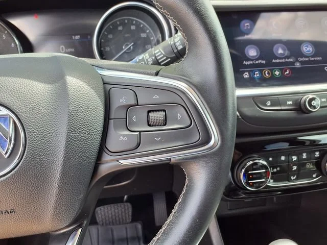 Used 2021 SUMMIT WHITE Buick Select image 10