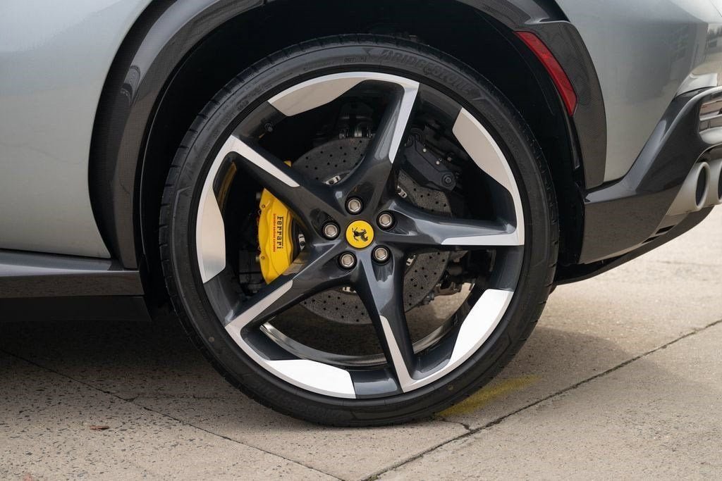 Certified Used 2024 Grigio Titanio Metall Ferrari  image 20