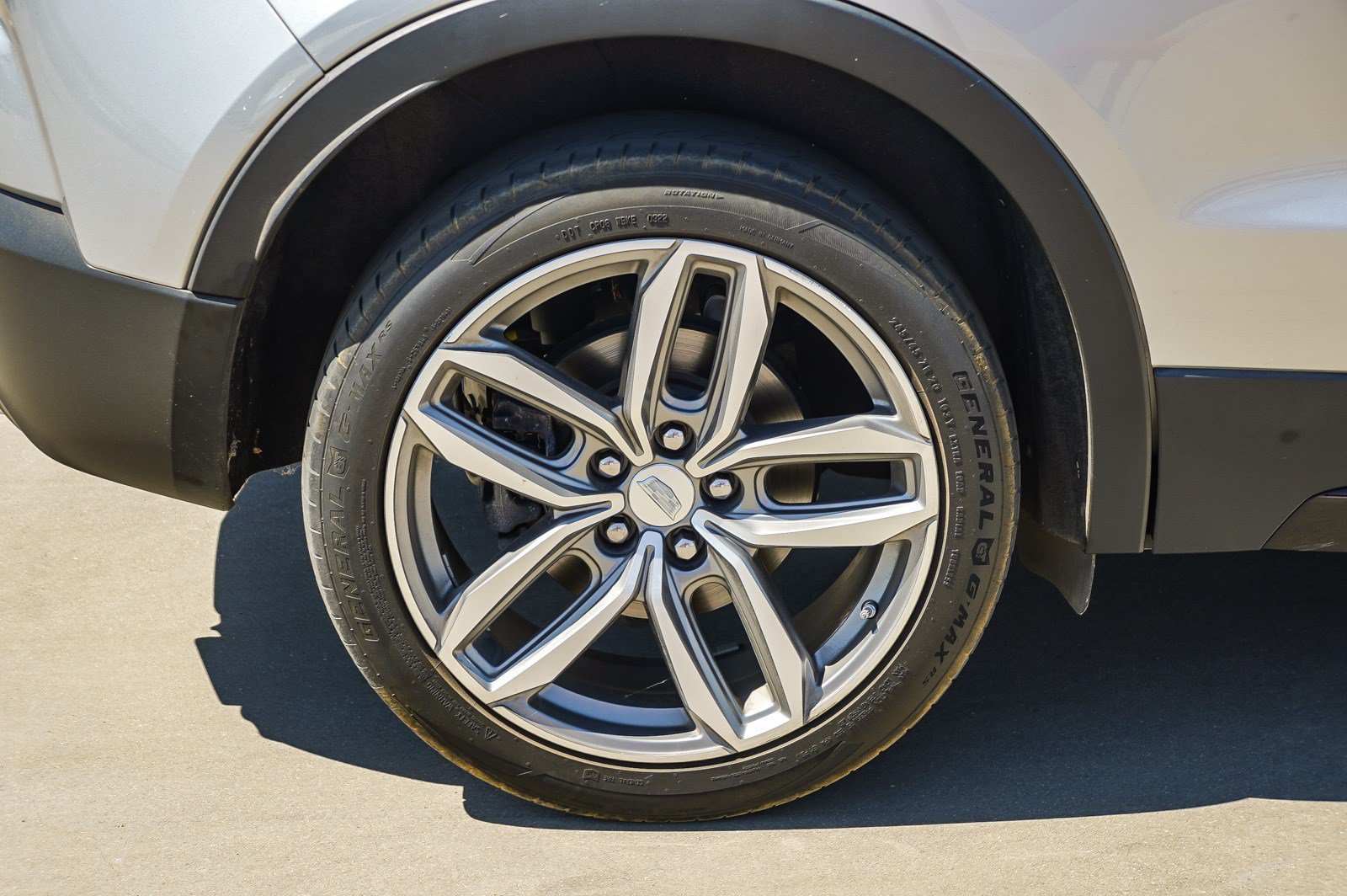 Used 2019 Radiant Silver Metallic Cadillac FWD Sport image 11