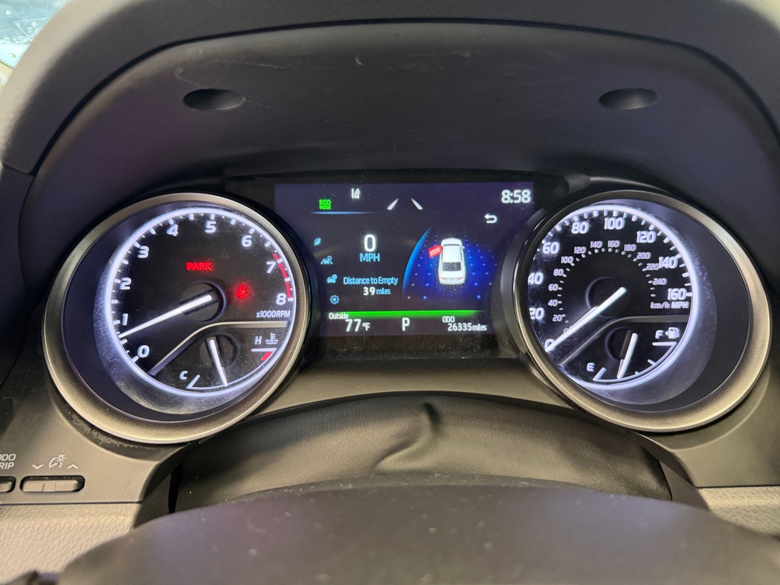 Used 2022 White Toyota SE image 15