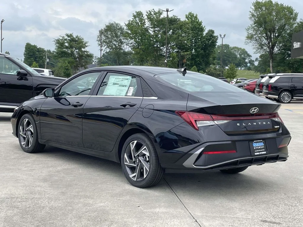 New 2026 Black Hyundai Limited image 5