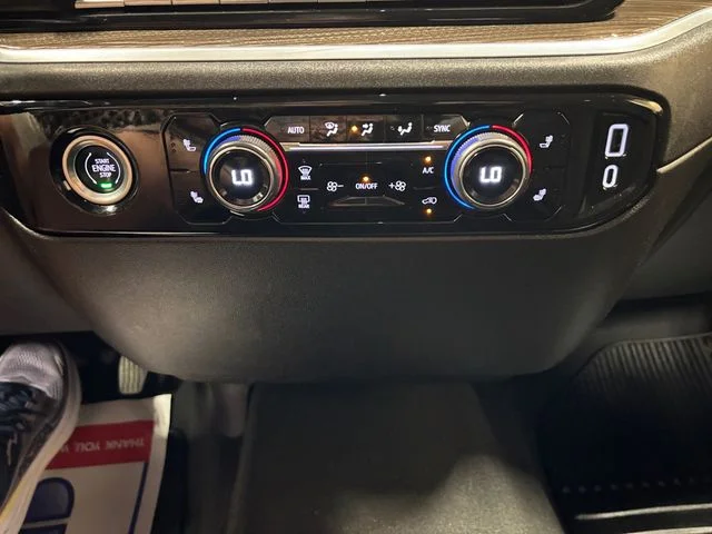 Used 2022 Gray Chevrolet LT image 22