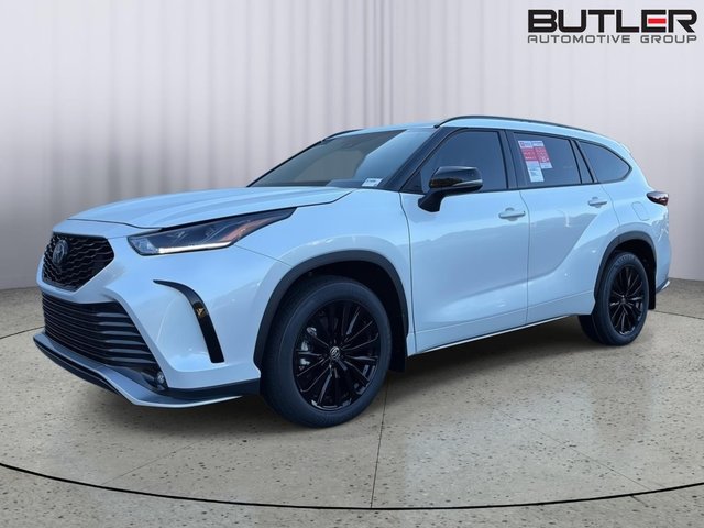 2026 Toyota Highlander XSE