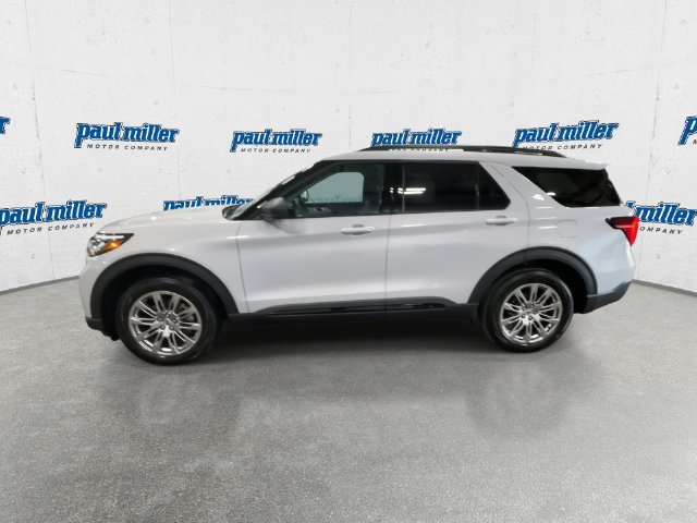 Used 2026 Star White Ford Active image 7