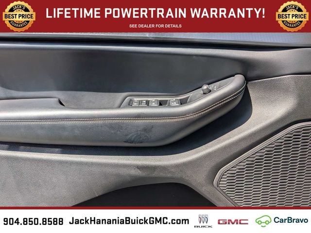 Used 2023 Silver Jeep Altitude image 25
