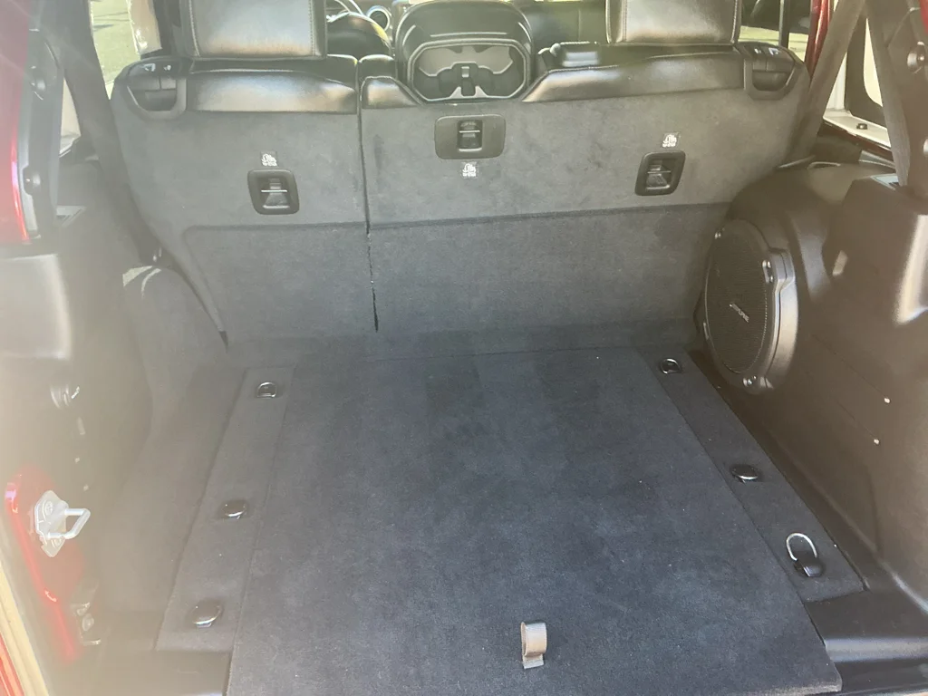 Used 2021 Snazzberry Pearl Jeep Unlimited Altitude image 15