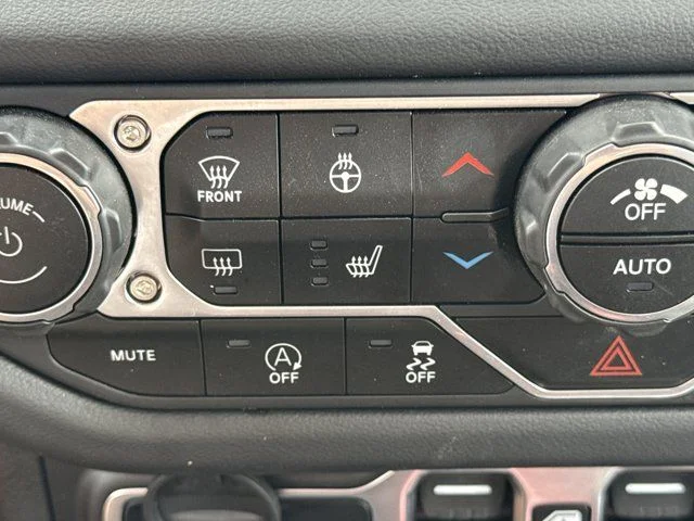 Used 2024 White Jeep Rubicon X image 17