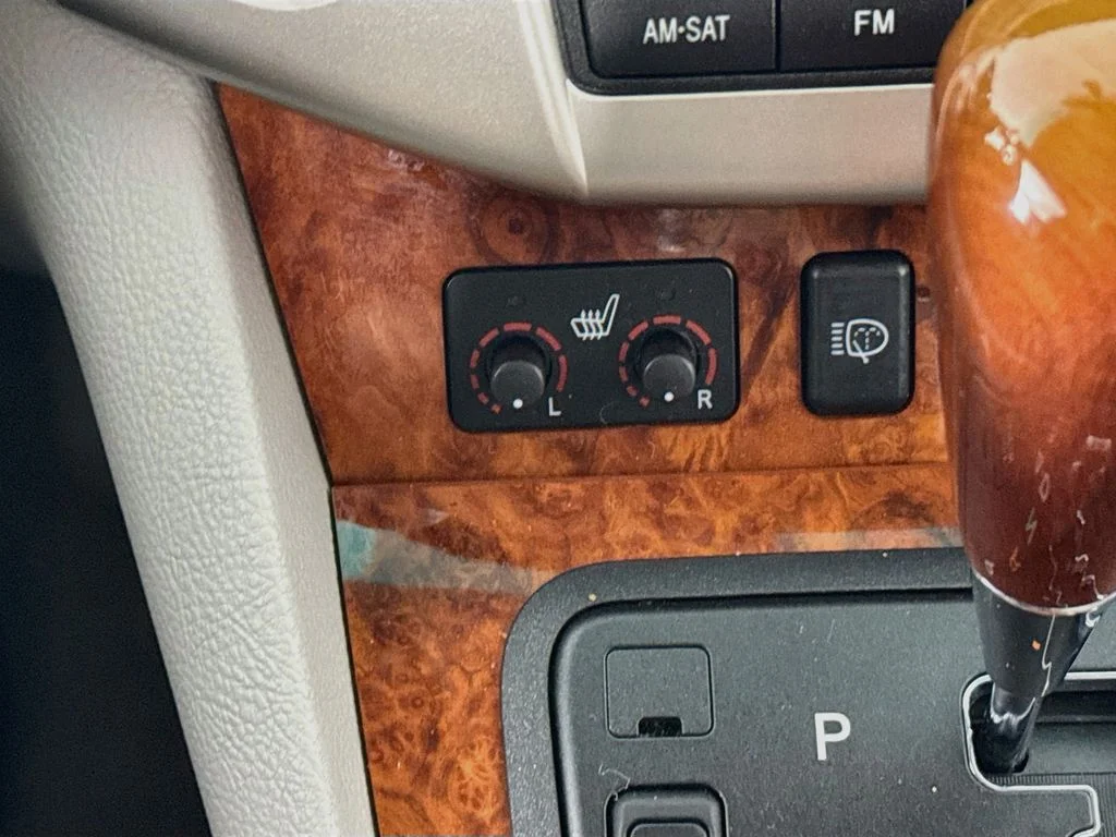 Used 2007 Flint Mica Lexus 350 image 21