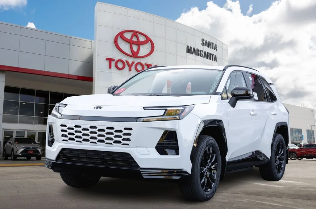 2026 Toyota RAV4 Plug-in Hybrid  SE