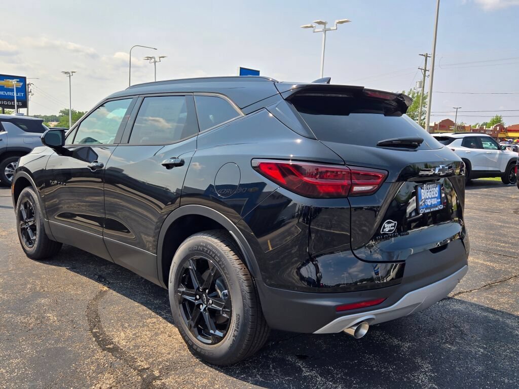 New 2026 Black Chevrolet 2LT image 12