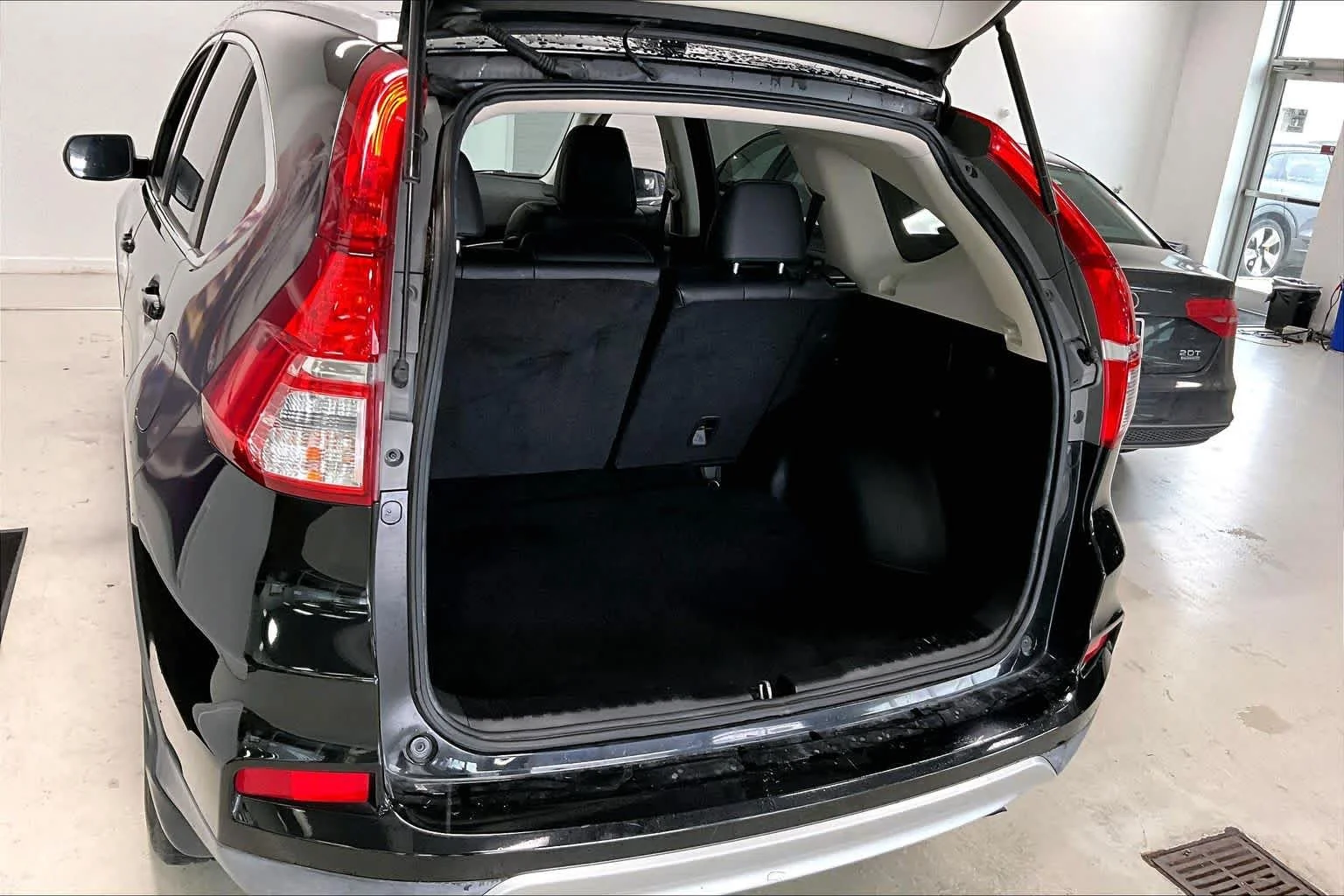 Used 2016 Black Honda EX-L image 16
