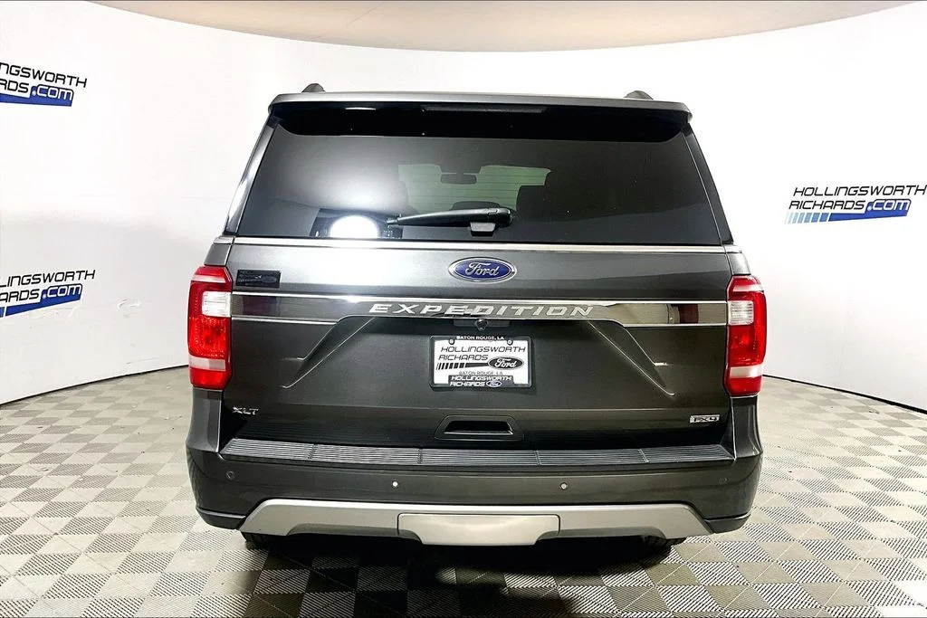Certified Used 2018 Magnetic Ford XLT image 4