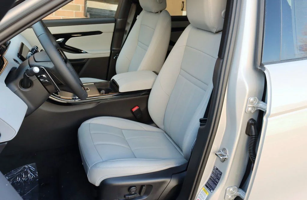 Certified Used 2026 Silver Land Rover S image 13
