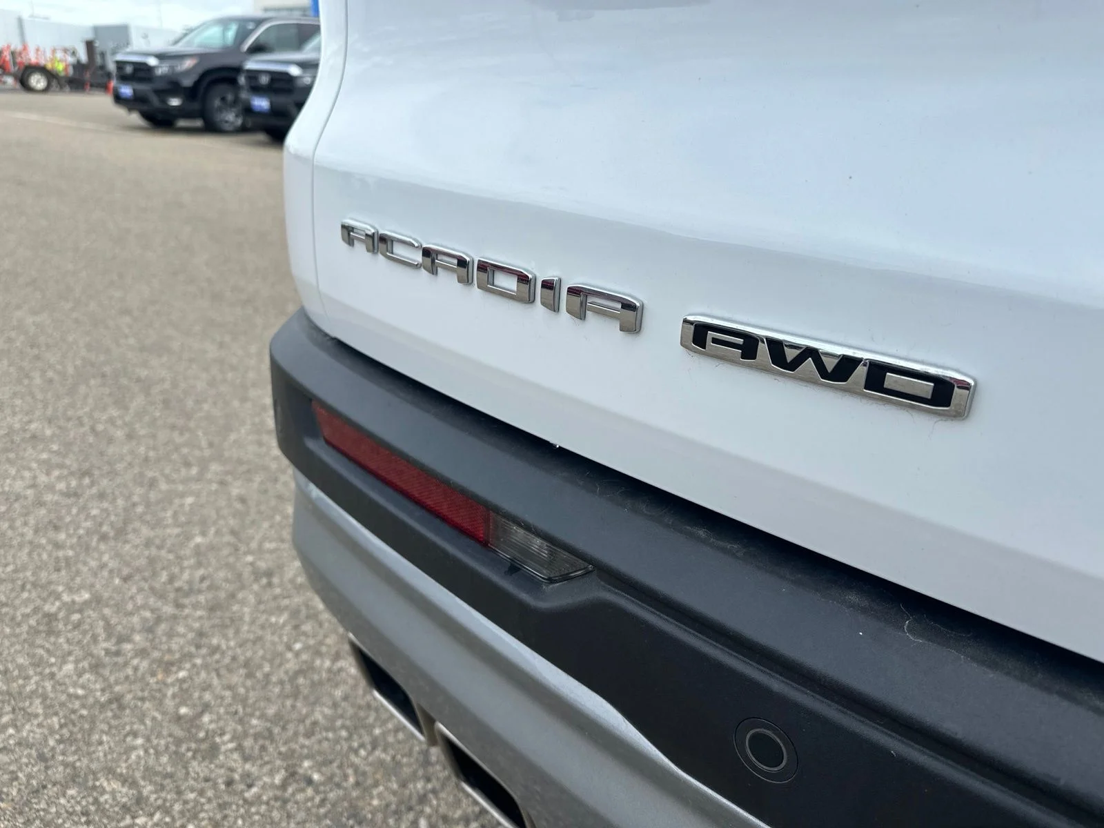 2025 GMC Acadia Elevation - Photo 7