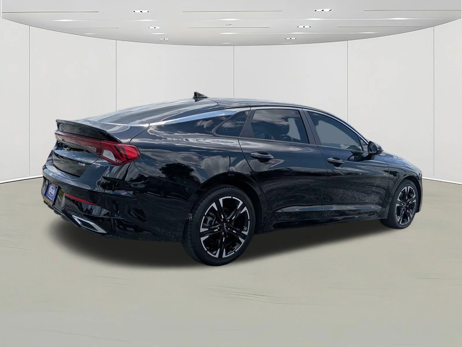 Used 2023 Black Kia GT-Line image 3