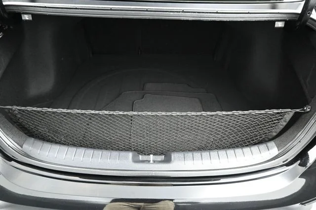Used 2021 Black Kia EX image 9