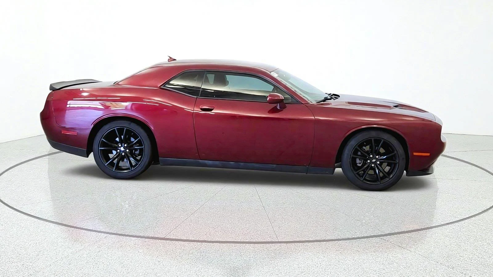 Used 2017 Octane Red Pearlcoat Dodge SXT Plus image 10