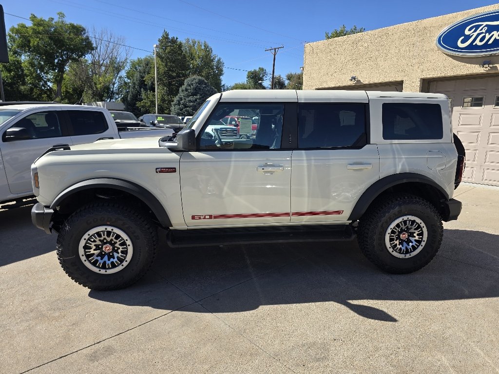 New 2026 Wimbledon White Ford Outer Banks® image 9