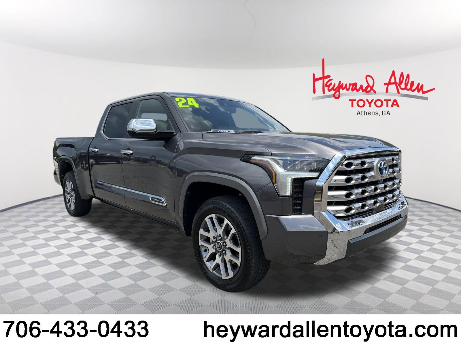 2024 Toyota Tundra 1794 Edition Hybrid 4WD CrewMax 6.5''s photo