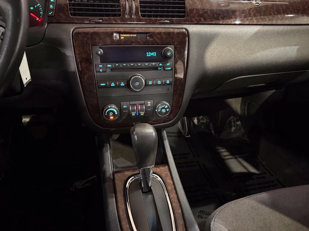Used 2012 Gold Mist Metallic Chevrolet LT image 19