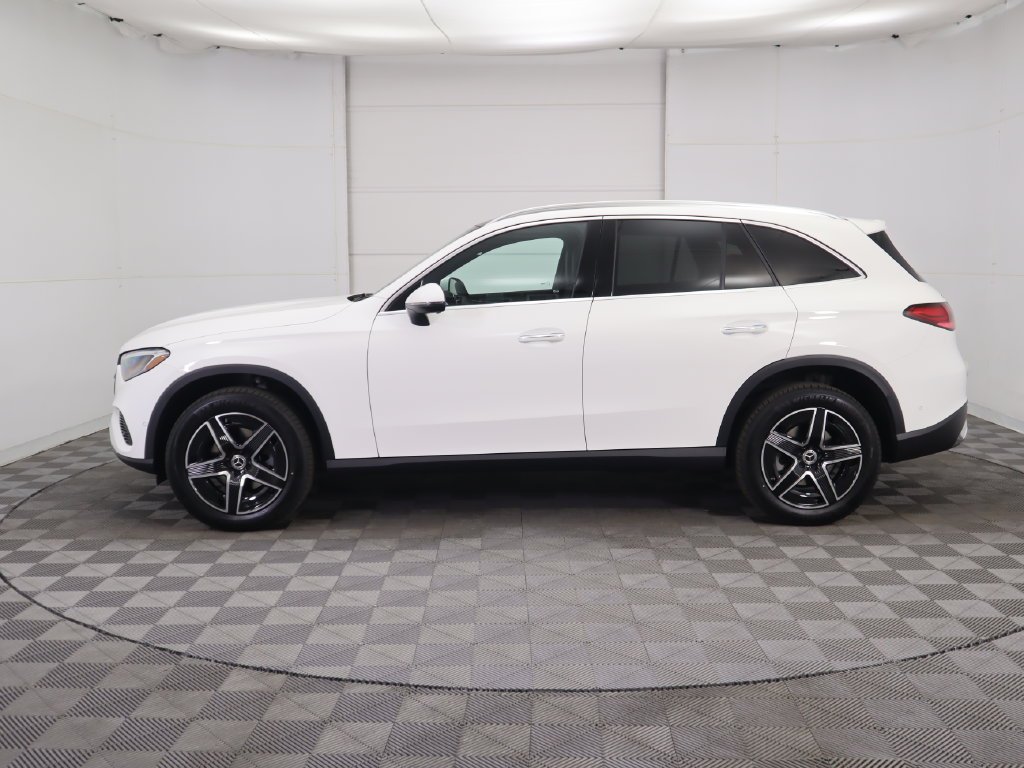 Used 2026 Polar White Mercedes-Benz GLC 300 image 8